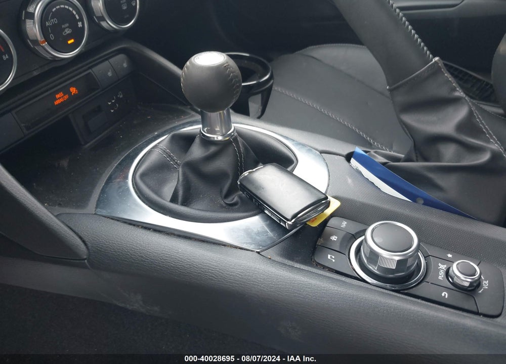 2023 MAZDA MX-5 MIATA GRAND TOURING VIN: JM1NDAD77P0555948