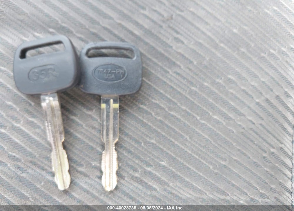 2002 TOYOTA RAV4 VIN: JTEGH20V420047738