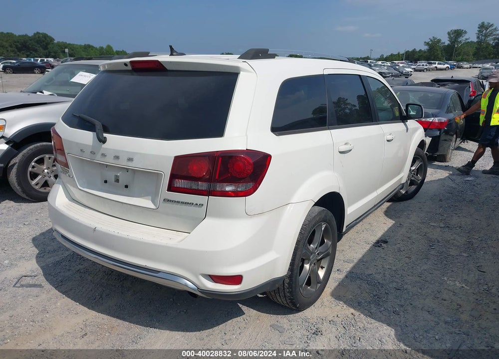 2016 DODGE JOURNEY CROSSROAD PLUS VIN: 3C4PDCGB5GT143860