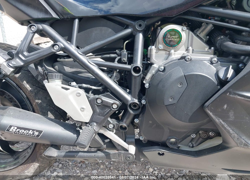 2020 KAWASAKI ZX1002 D VIN: JKBZXVD18LA003025