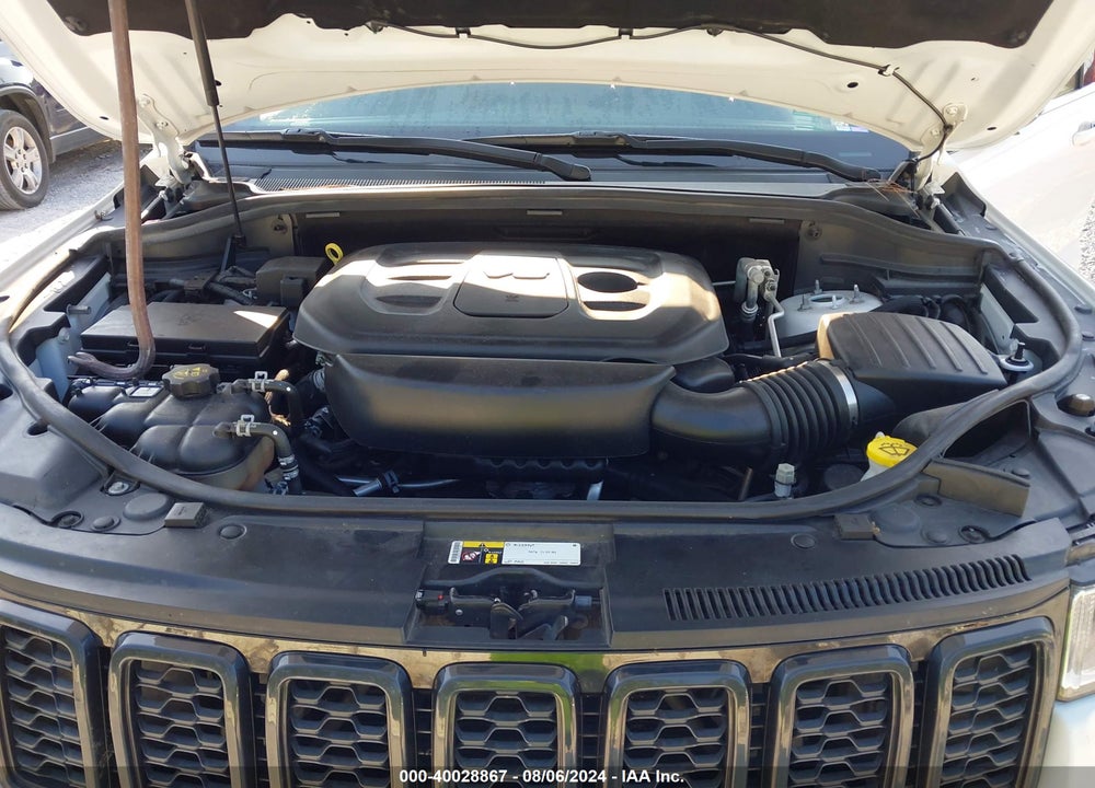2018 JEEP GRAND CHEROKEE LAREDO E 4X2 VIN: 1C4RJEAGXJC172484