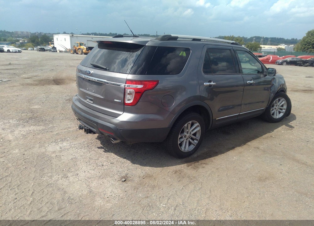 2013 FORD EXPLORER XLT VIN: 1FM5K8D81DGA27795