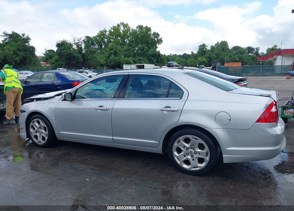 2010 FORD FUSION SE VIN: 3FAHP0HA4AR187777