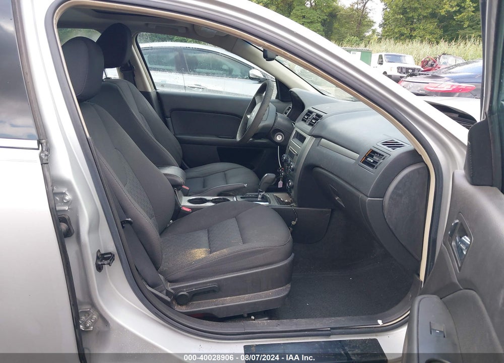 2010 FORD FUSION SE VIN: 3FAHP0HA4AR187777