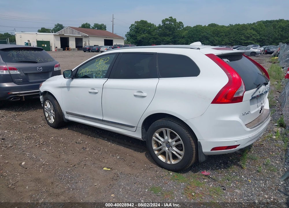 2015 VOLVO XC60 T5 PREMIER VIN: YV440MDK1F2741045