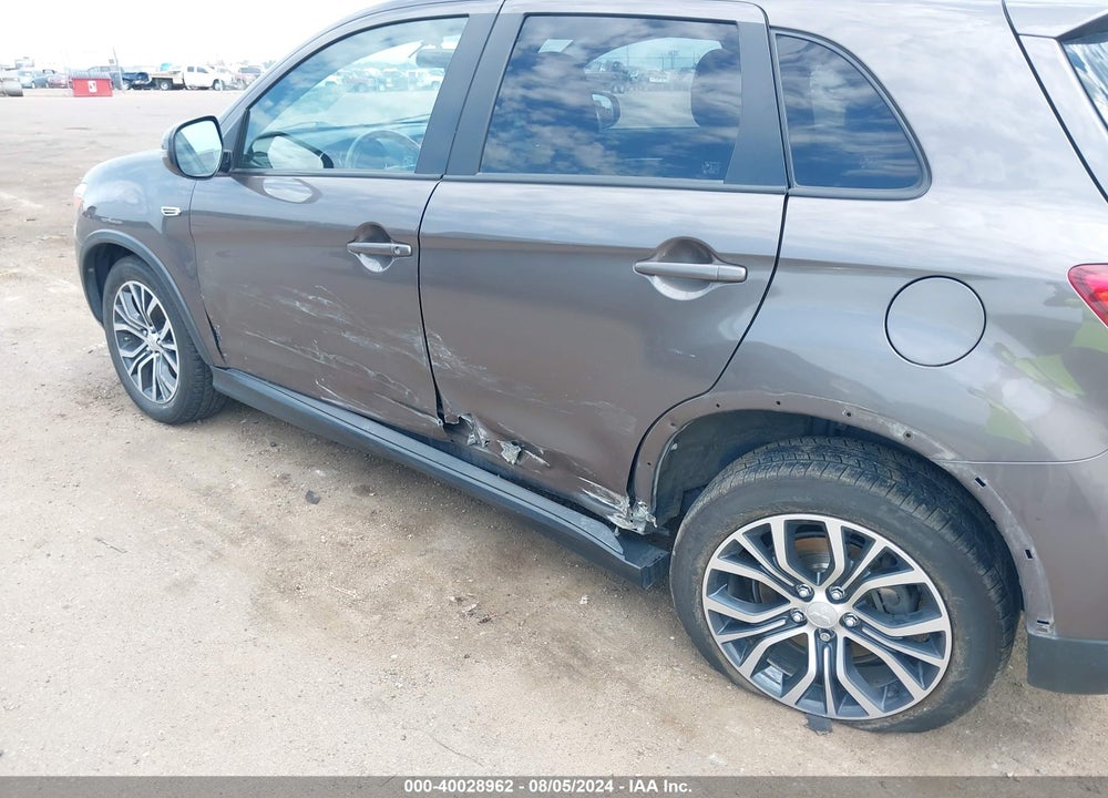 2017 MITSUBISHI OUTLANDER SPORT 2.0 ES VIN: JA4AR3AUXHZ004281