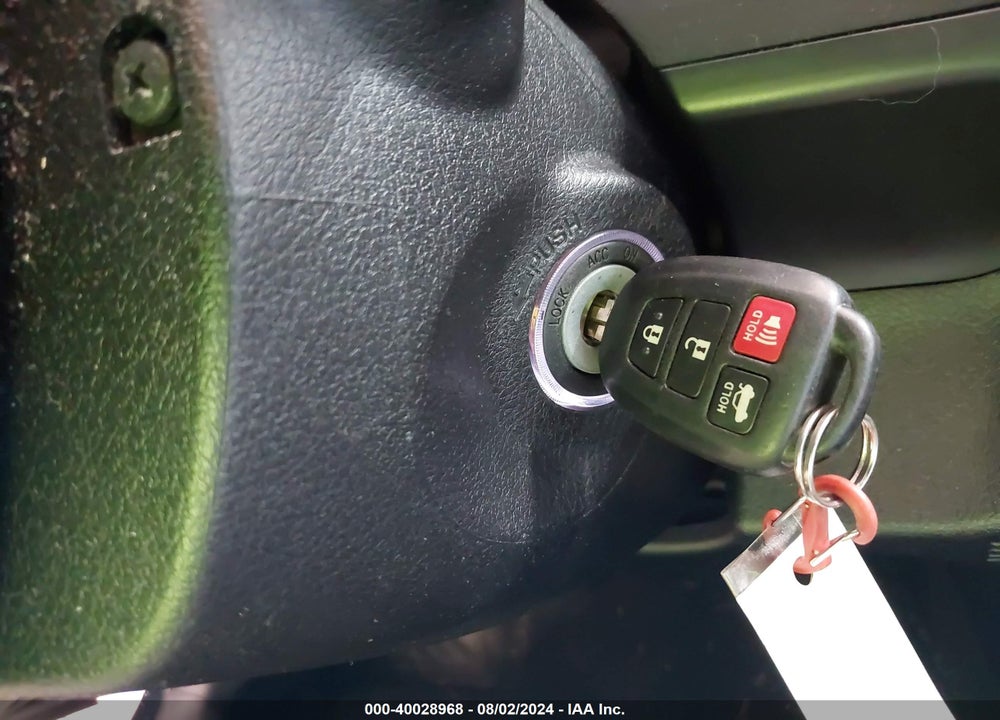 2016 TOYOTA CAMRY SE VIN: 4T1BF1FK2GU554290