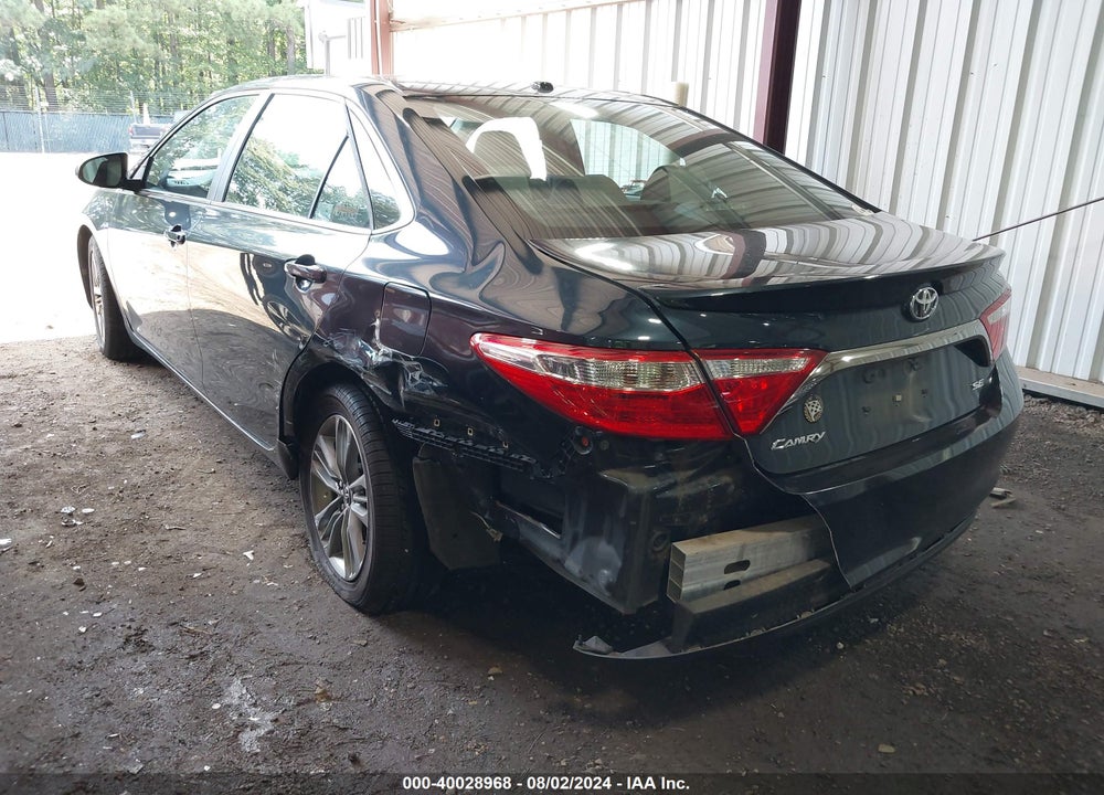2016 TOYOTA CAMRY SE VIN: 4T1BF1FK2GU554290