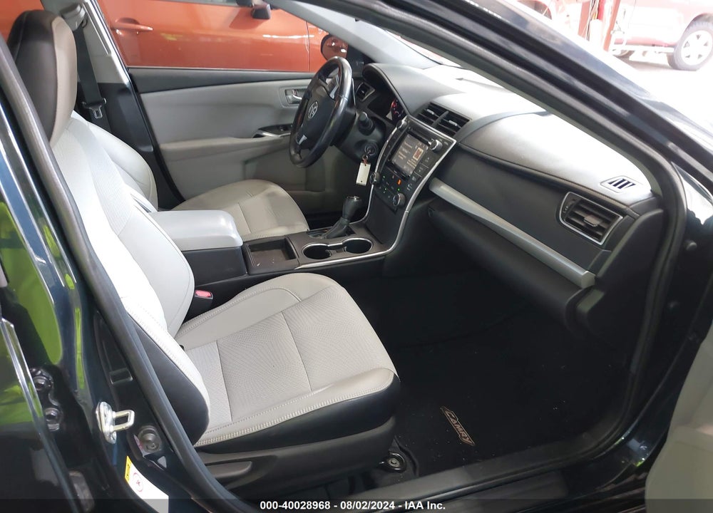 2016 TOYOTA CAMRY SE VIN: 4T1BF1FK2GU554290