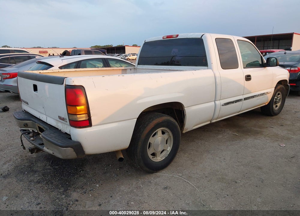 2004 GMC SIERRA 1500 VIN: 1GTEC19V54Z207132