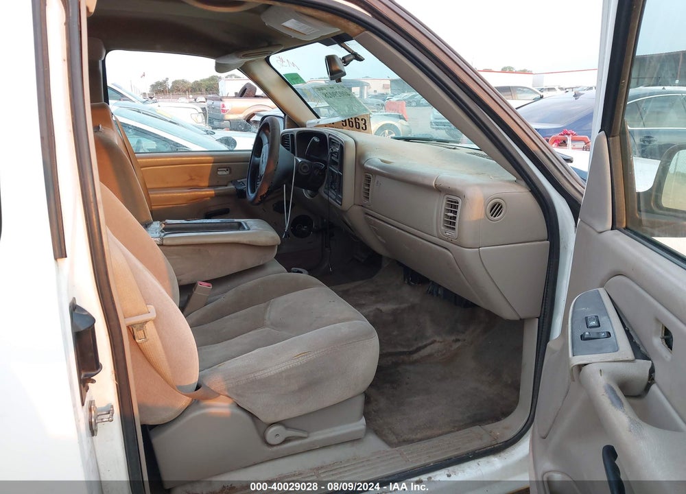 2004 GMC SIERRA 1500 VIN: 1GTEC19V54Z207132
