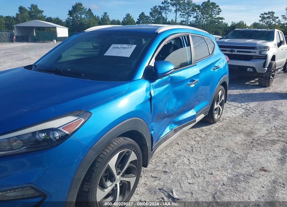 2017 HYUNDAI TUCSON LIMITED VIN: KM8J33A25HU531580