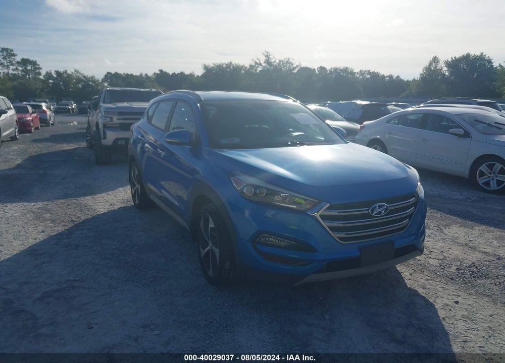 2017 HYUNDAI TUCSON LIMITED VIN: KM8J33A25HU531580