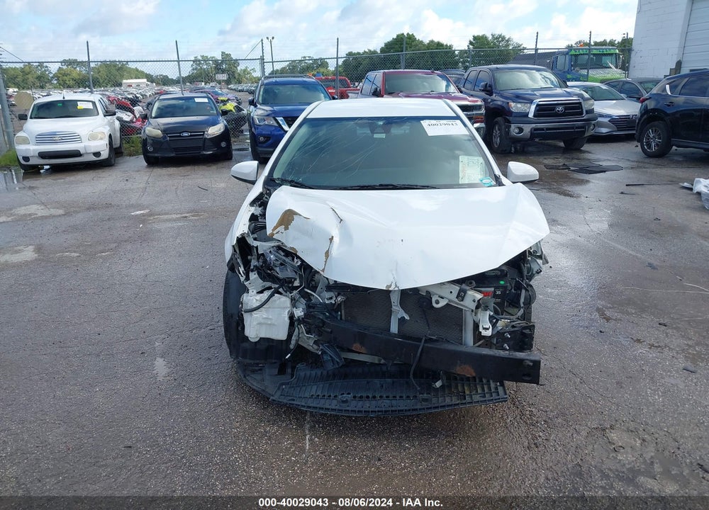 2017 TOYOTA COROLLA LE VIN: 5YFBURHE6HP737500