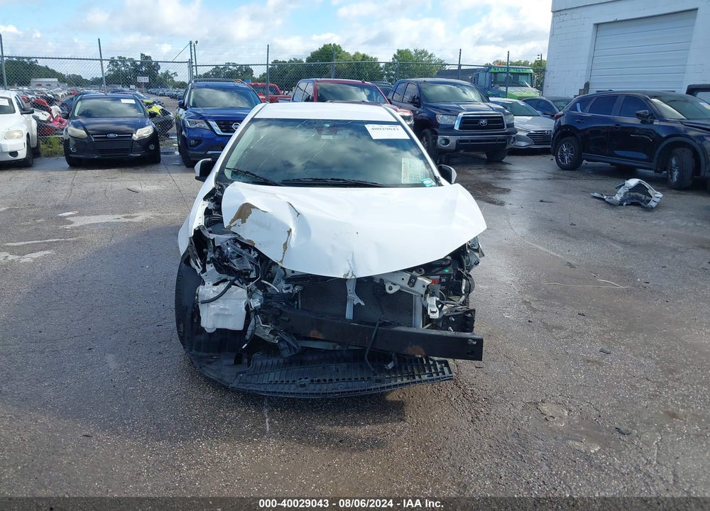 2017 TOYOTA COROLLA LE VIN: 5YFBURHE6HP737500