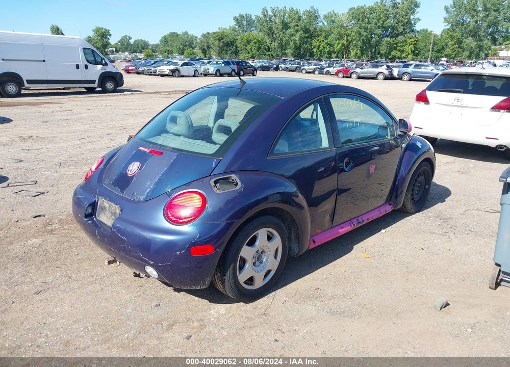 2000 VOLKSWAGEN NEW BEETLE GLS VIN: 3VWCA21C4YM403158