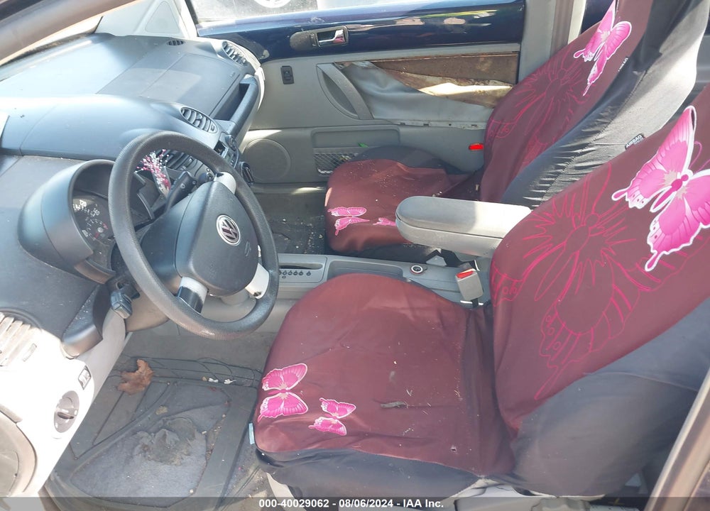 2000 VOLKSWAGEN NEW BEETLE GLS VIN: 3VWCA21C4YM403158