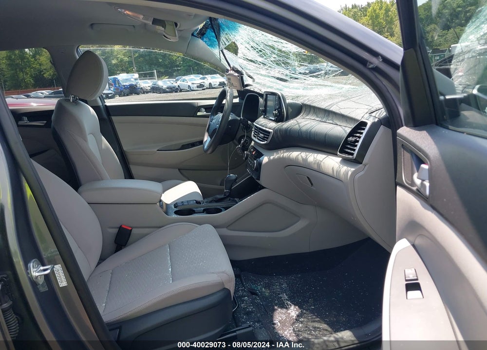 2021 HYUNDAI TUCSON SE VIN: KM8J2CA43MU342652