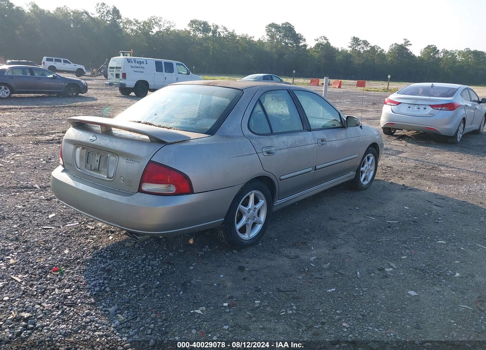 2001 NISSAN SENTRA SE- VIN: 3N1BB51D11L113237