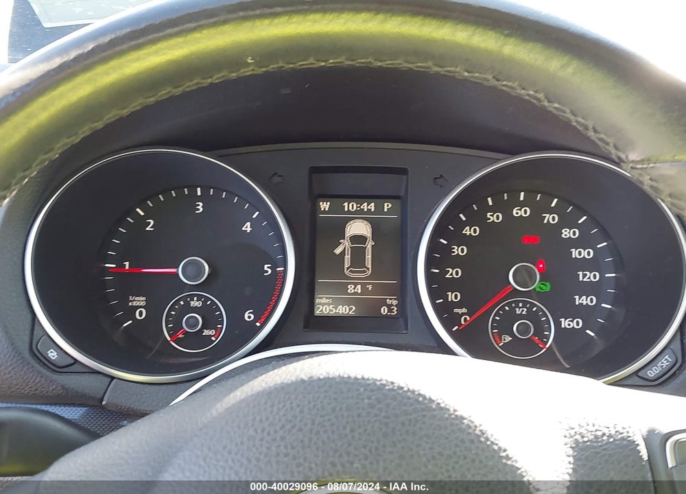 2011 VOLKSWAGEN JETTA SPORTWAGEN 2.0L TDI VIN: 3VWPL7AJ3BM648158