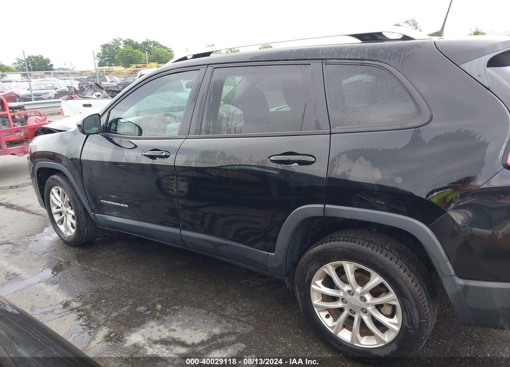 2020 JEEP CHEROKEE LATITUDE FWD VIN: 1C4PJLCB9LD642031