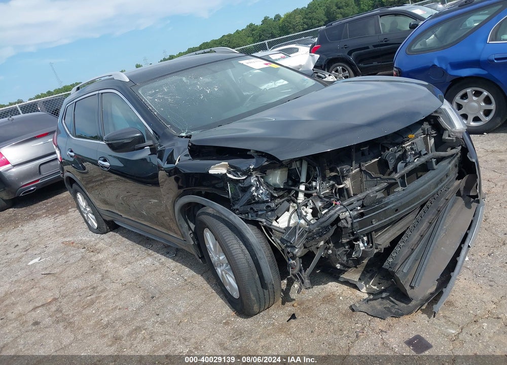 2018 NISSAN ROGUE SV VIN: KNMAT2MT0JP607410