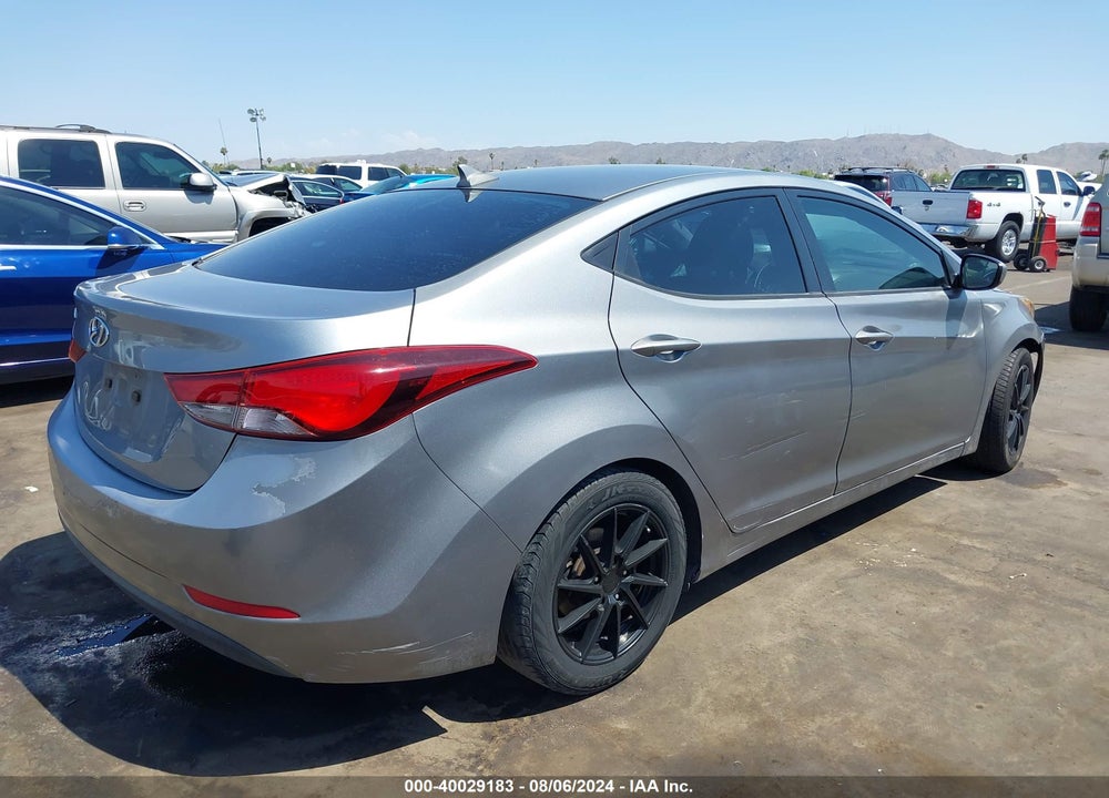 2014 HYUNDAI ELANTRA SE VIN: KMHDH4AE1EU155132