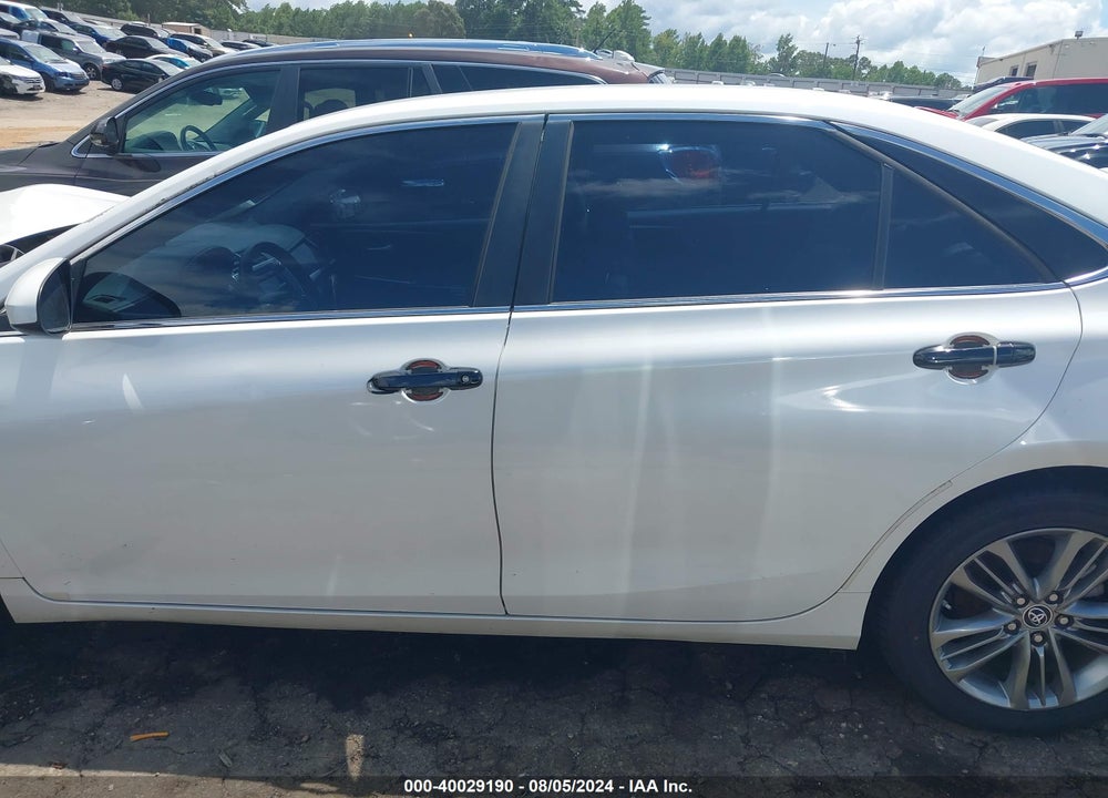 2016 TOYOTA CAMRY SE VIN: 4T1BF1FK8GU567223