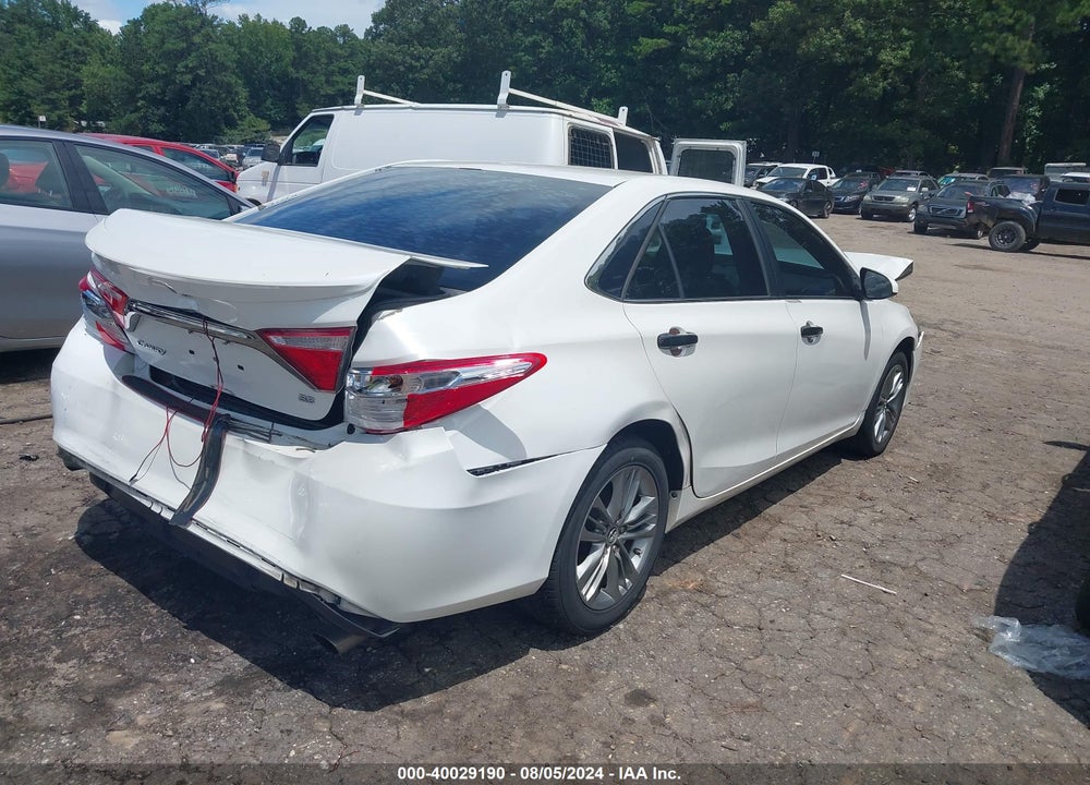 2016 TOYOTA CAMRY SE VIN: 4T1BF1FK8GU567223