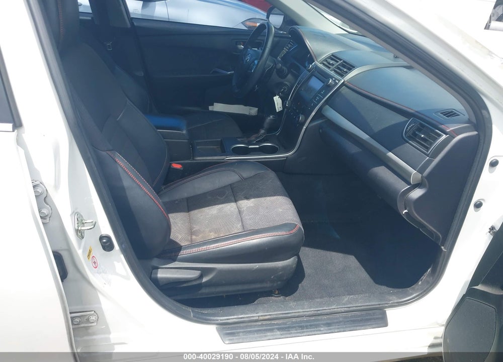 2016 TOYOTA CAMRY SE VIN: 4T1BF1FK8GU567223