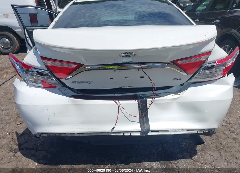 2016 TOYOTA CAMRY SE VIN: 4T1BF1FK8GU567223