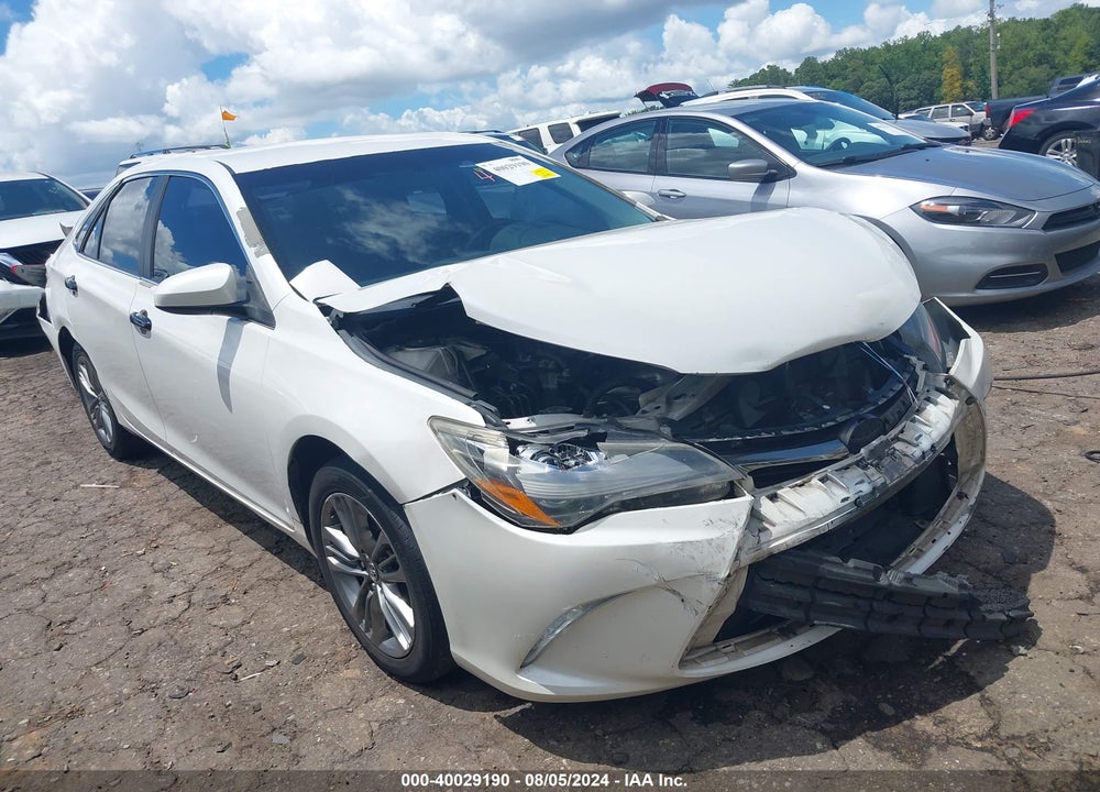 2016 TOYOTA CAMRY SE VIN: 4T1BF1FK8GU567223