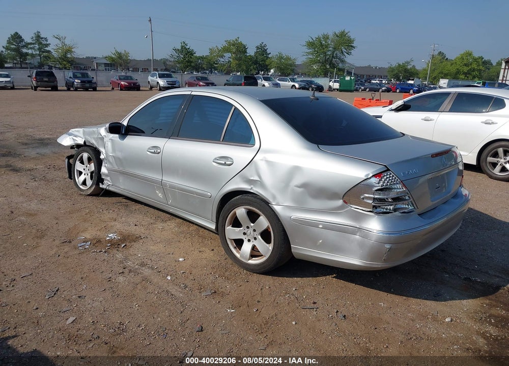 2004 MERCEDES-BENZ E 500 VIN: WDBUF70J64A521868