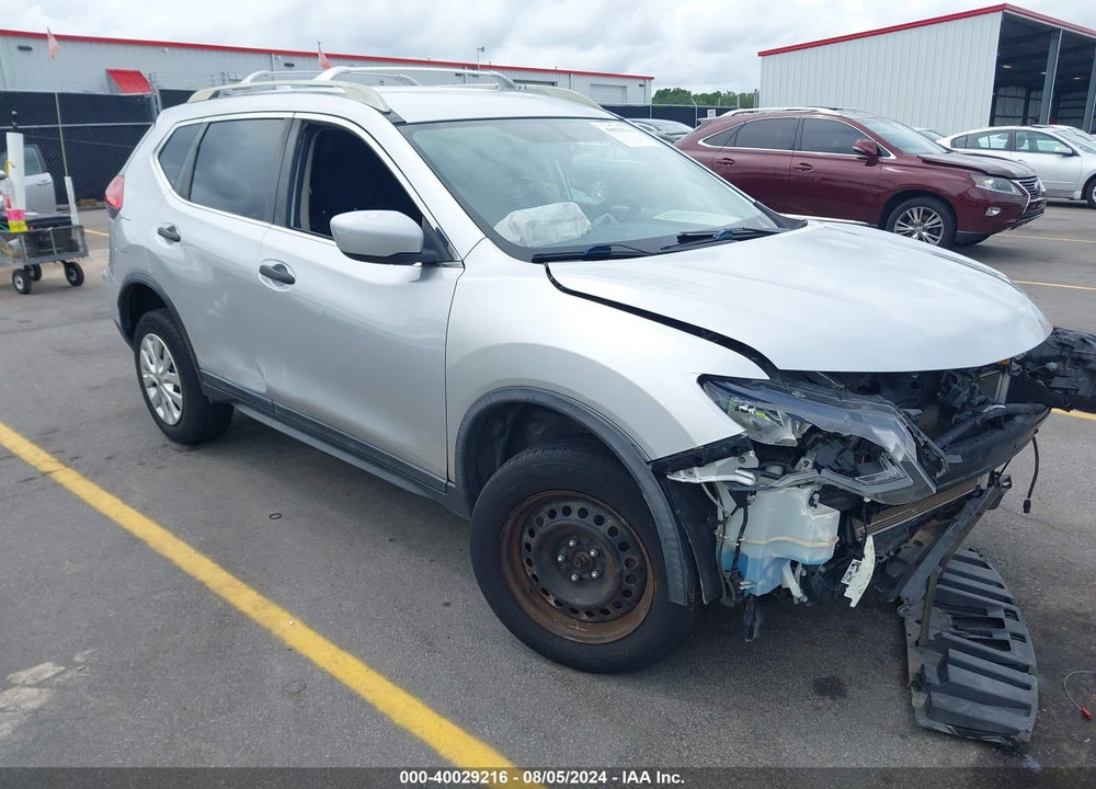 2017 NISSAN ROGUE S VIN: KNMAT2MV2HP523021
