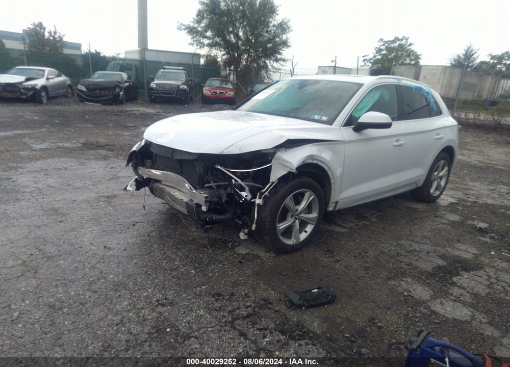 2020 AUDI Q5 PREMIUM 45 TFSI QUATTRO S TRONIC/TITANIUM PREMIUM 45 TFSI QUATTRO S TRONIC VIN: WA1ANAFY0L2036413