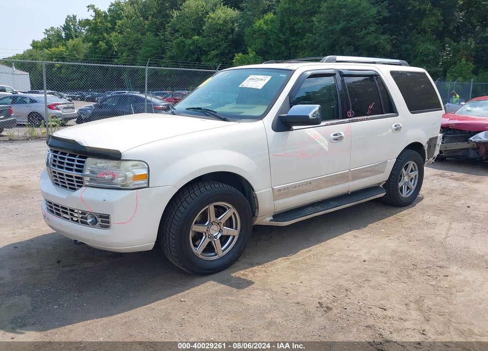 2007 LINCOLN NAVIGATOR ULTIMATE VIN: 5LMFU28577LJ07154