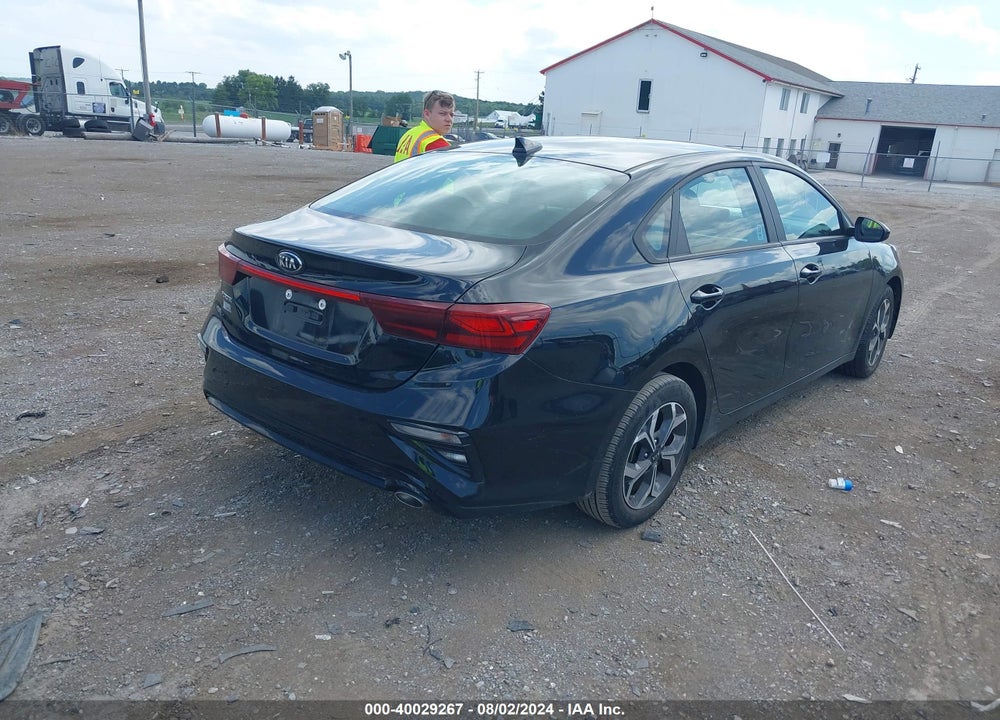 2020 KIA FORTE LXS VIN: 3KPF24AD7LE237321