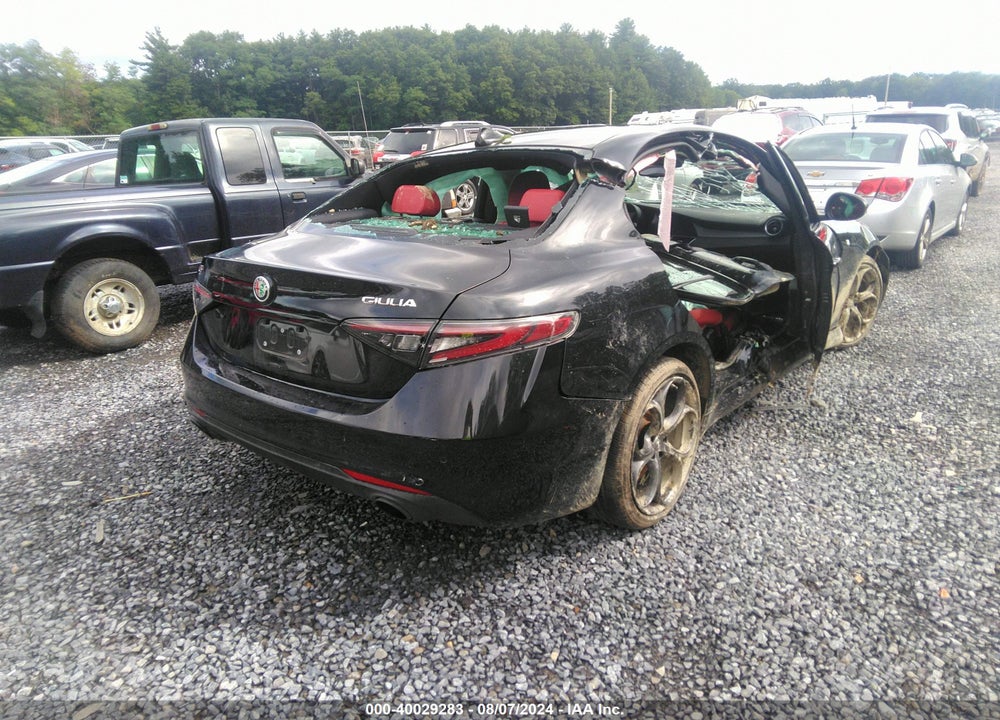2024 ALFA ROMEO GIULIA TI AWD VIN: ZARFANBN9R7682996