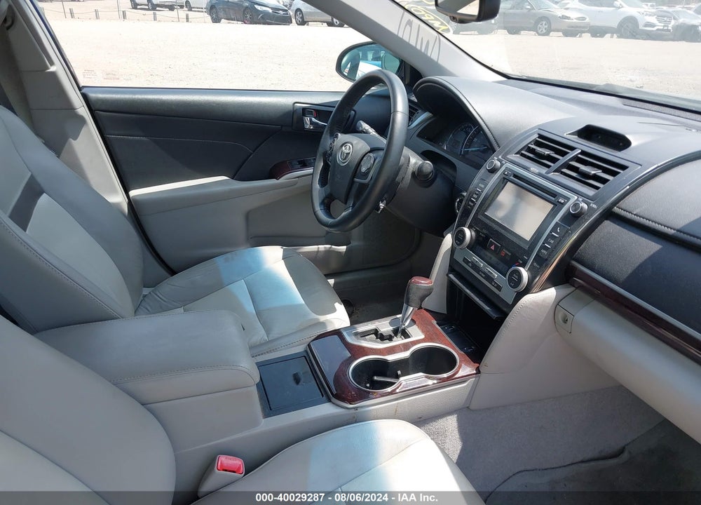 2014 TOYOTA CAMRY XLE VIN: 4T1BF1FK8EU727260