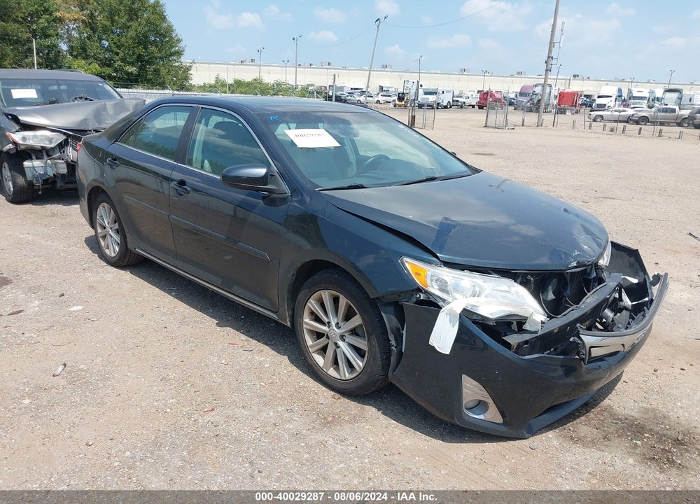 2014 TOYOTA CAMRY XLE VIN: 4T1BF1FK8EU727260