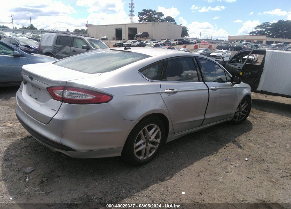 2015 FORD FUSION SE VIN: 3FA6P0H76FR266760