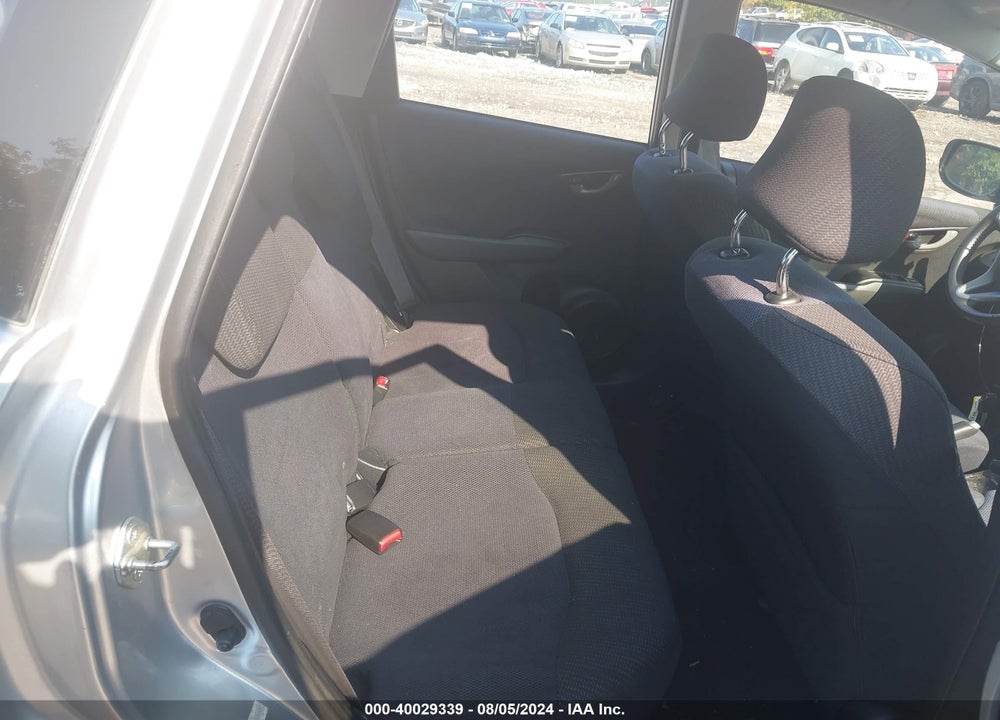 2013 HONDA FIT SPORT VIN: JHMGE8H55DC067887
