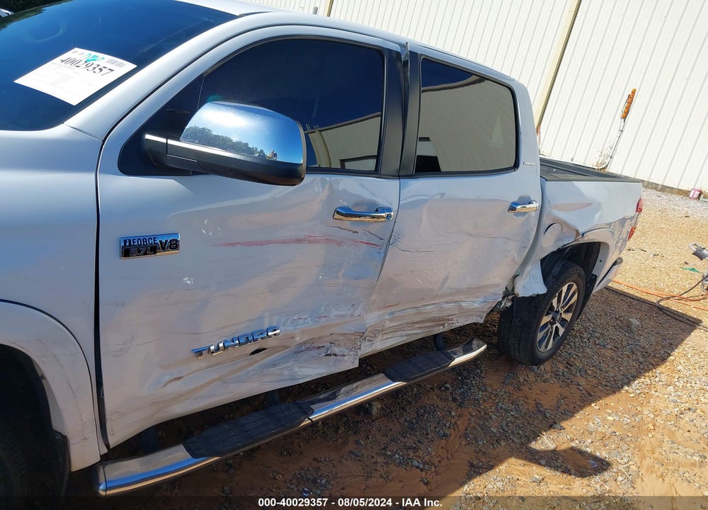 2018 TOYOTA TUNDRA LIMITED 5.7L V8 VIN: 5TFFY5F14JX236501