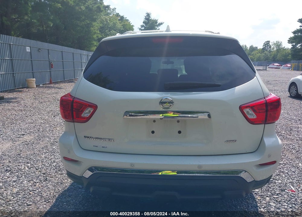 2019 NISSAN PATHFINDER S VIN: 5N1DR2MM4KC590605