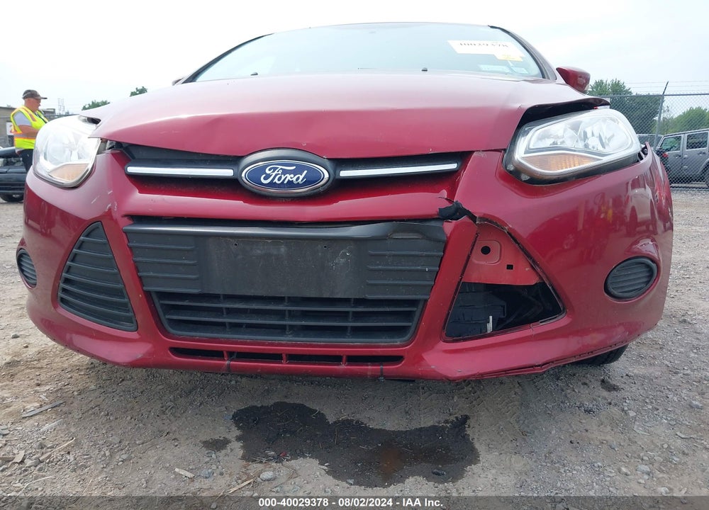 2014 FORD FOCUS SE VIN: 1FADP3F2XEL402207