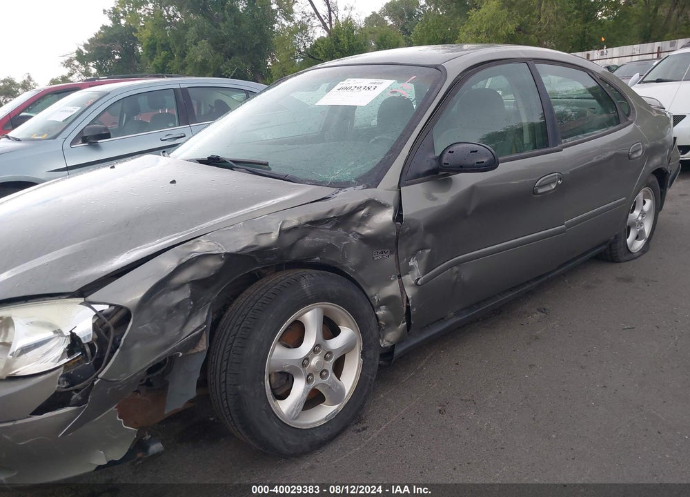 2001 FORD TAURUS SES VIN: 1FAHP55S01G270608