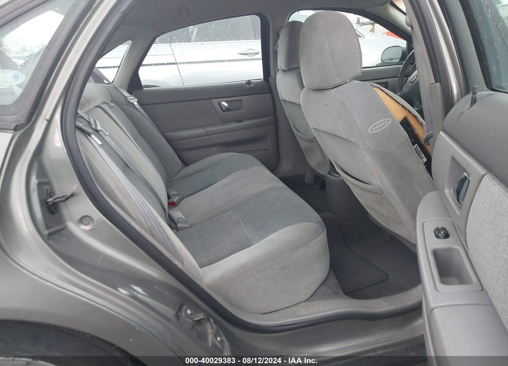 2001 FORD TAURUS SES VIN: 1FAHP55S01G270608