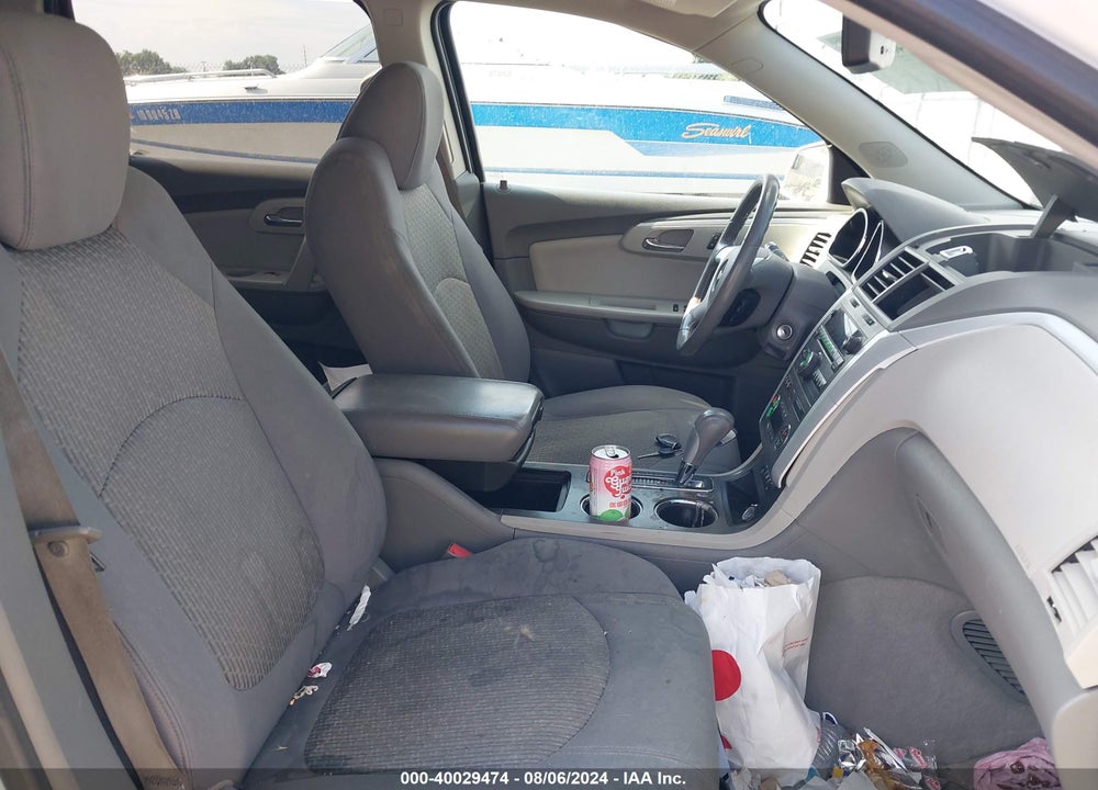 2010 CHEVROLET TRAVERSE LT VIN: 1GNLVGEDXAS142274