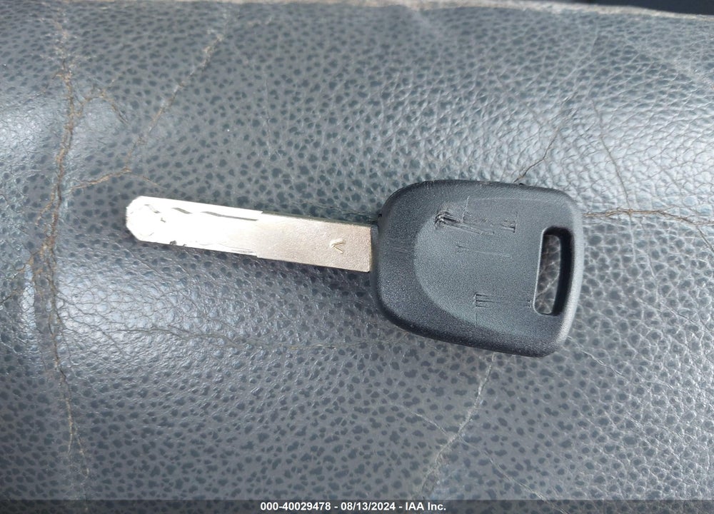 2007 HONDA PILOT EX-L VIN: 5FNYF28697B037629