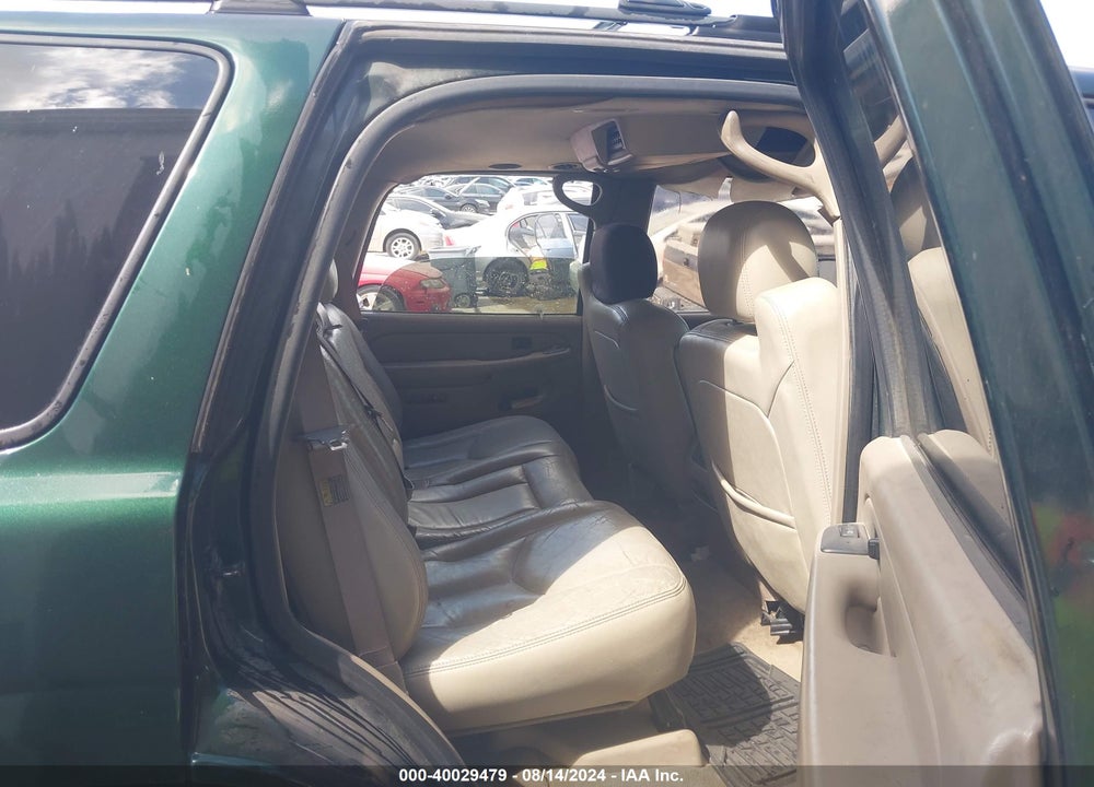 2004 CHEVROLET TAHOE LT VIN: 1GNEC13Z64R175312